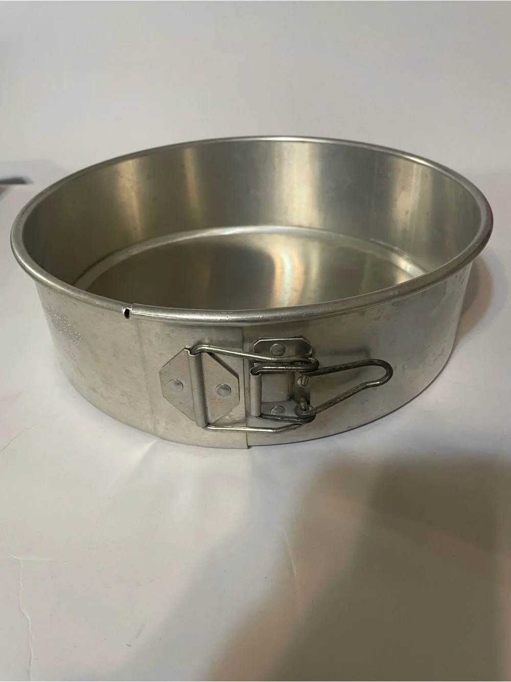 Vtg Spring Form Cake Pan Hillside Metal Ware Co 9X3